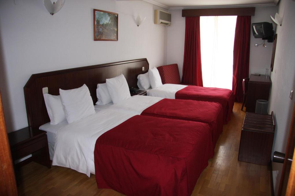 Hotel Turismo Miranda Miranda do Douro Δωμάτιο φωτογραφία